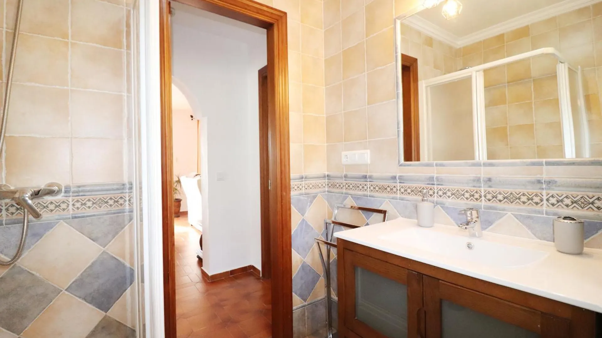 Villa El Barco Spainsunrentals 1200 Nerja